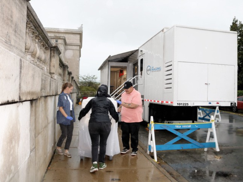 Mummy Trailer Loading