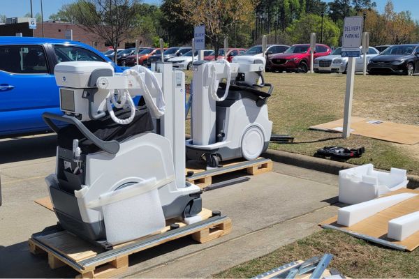 Installation of Konica Minolta KDR digital radiography system for an orthopedic clinic X ray suite.